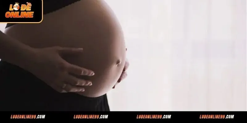 Nằm ngủ mơ thấy mình có thai